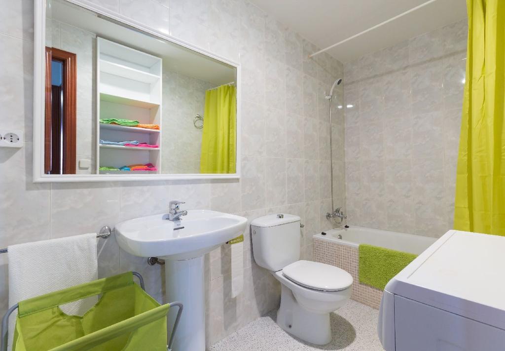 Malagaonbeach 1 - Two Bedrooms - Up To 3 People - 10 Meters Beach الغرفة الصورة